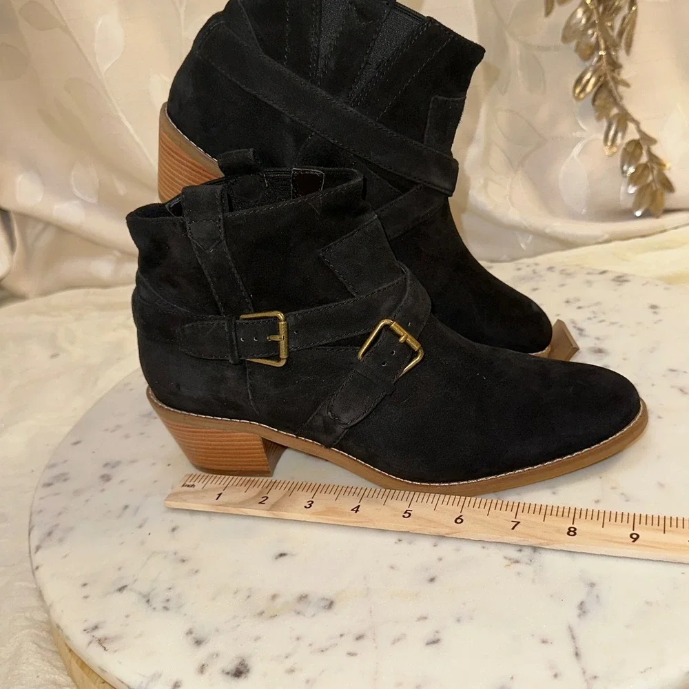 Cole Haan Grand OS‎ Black Suede Buckle Ankle Boots Women's Size 8.5B
